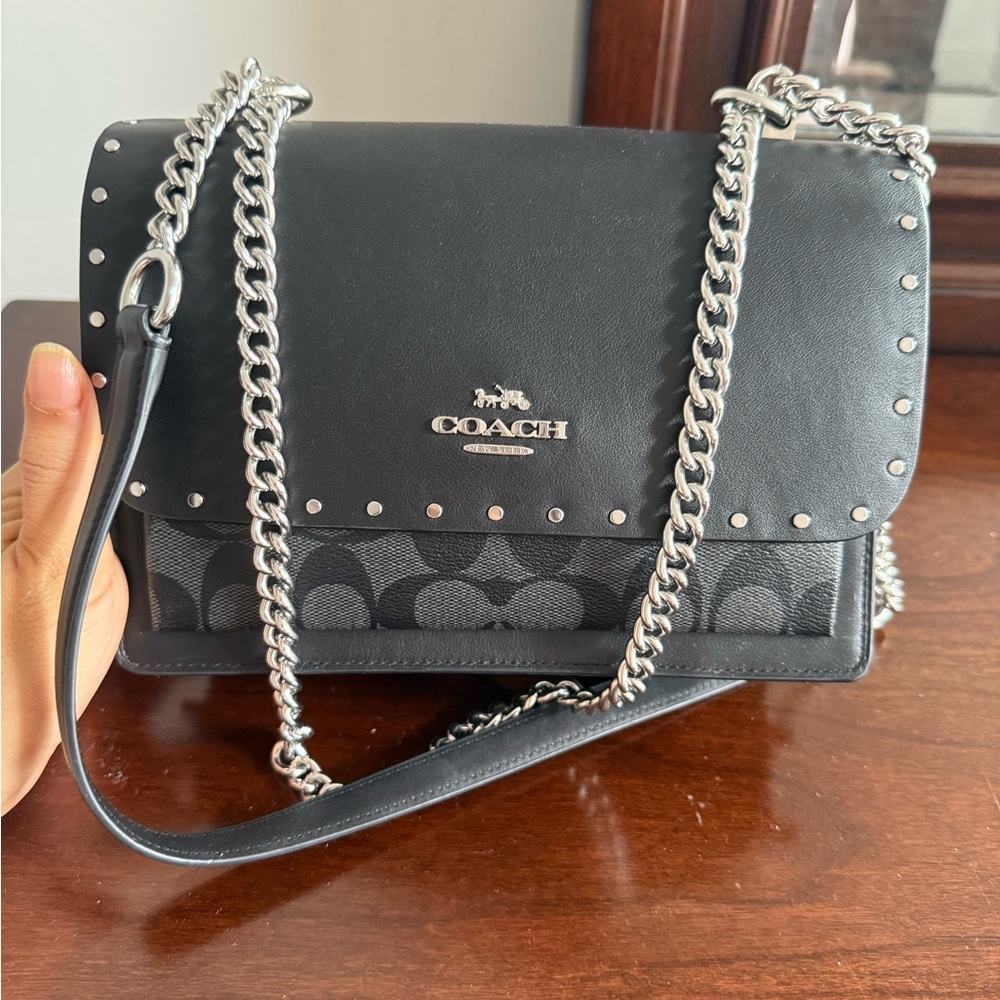 Barely Used Authentic Coach Shoulder Bag